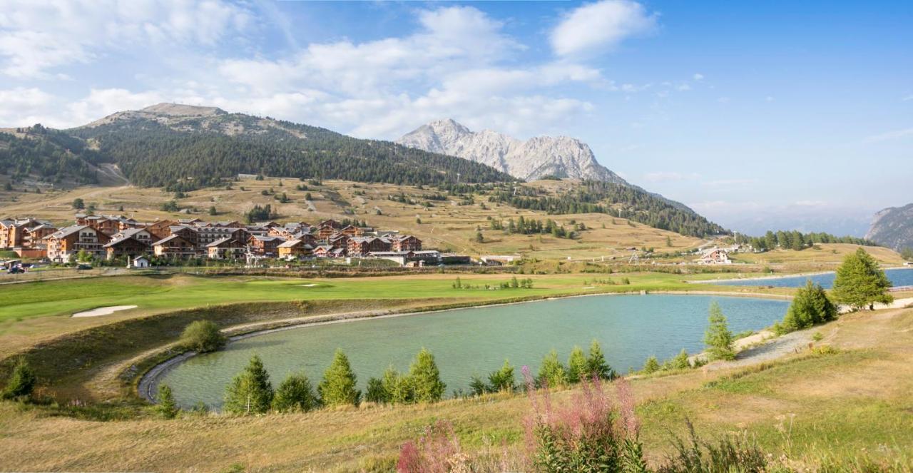 Residence Club Mmv Le Hameau Des Airelles **** Монженевр Екстер'єр фото